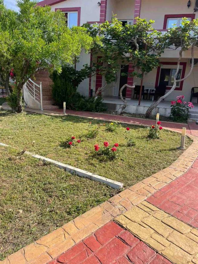 Villa Nilic บาร์ ภายนอก รูปภาพ